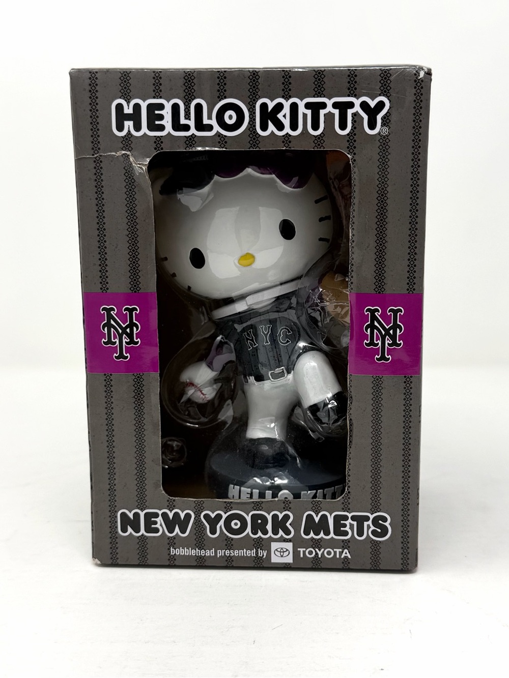 Hello Kitty New York Mets Bobblehead Toyota Giveaway MLB Sanrio w Box